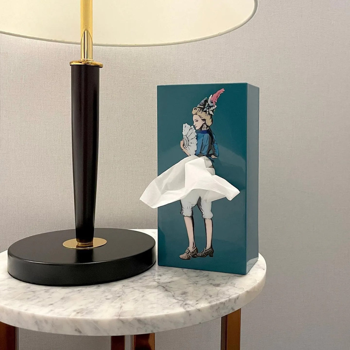 Original Tissue Up Girl